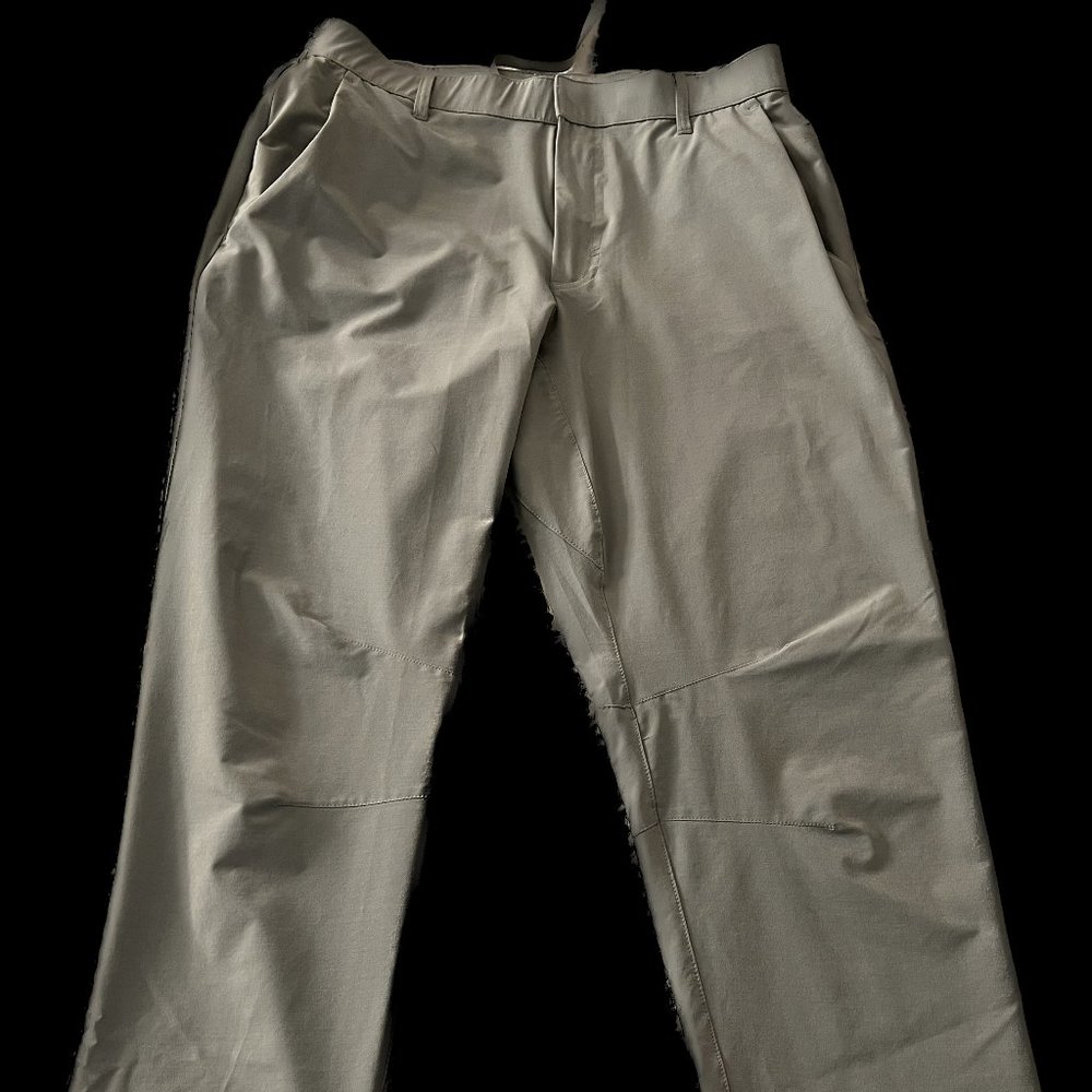 Fabletics, The Only Pant, XS. Shadow Grey